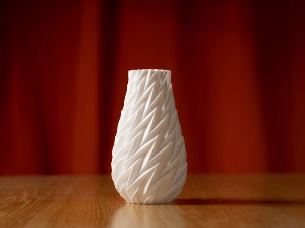 Arc Vase White