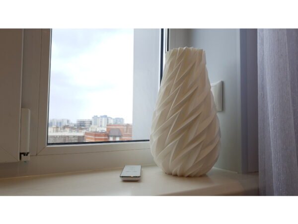 Arc Vase WhiteDesk